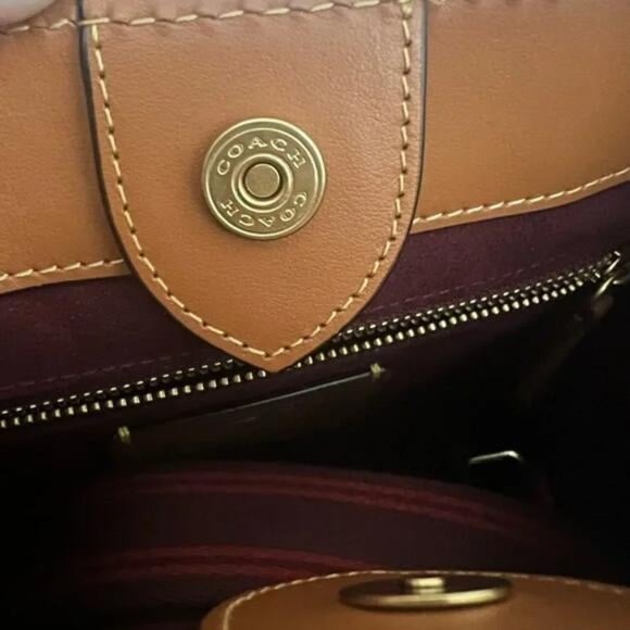 Coach Multicolor Signature Travel Bag